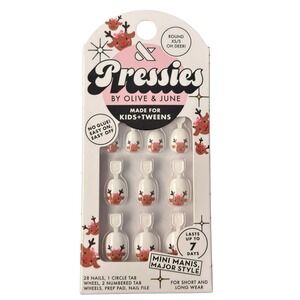 Olive & June Pressies Kids Tweens Oh Deer Reindeer Press On Nails Round XS/S NEW